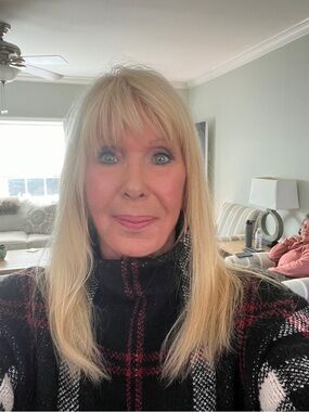 Meet your Posher, Pam